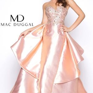 Mac Duggal Prom style 66010M NWT